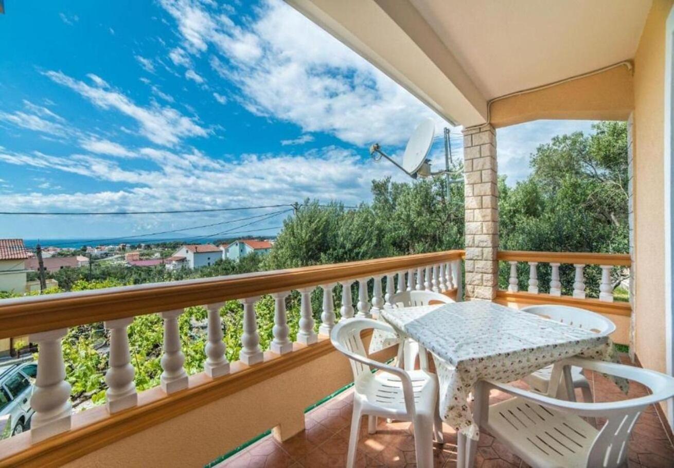 Apartments Dusa Banjol Екстер'єр фото